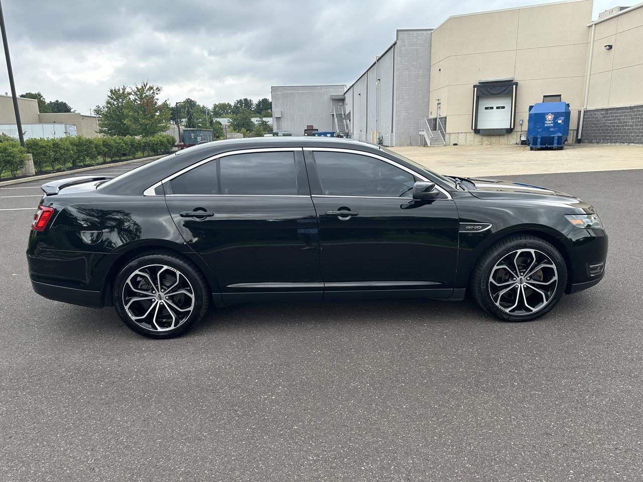 Ford Taurus SHO AWD 2018
