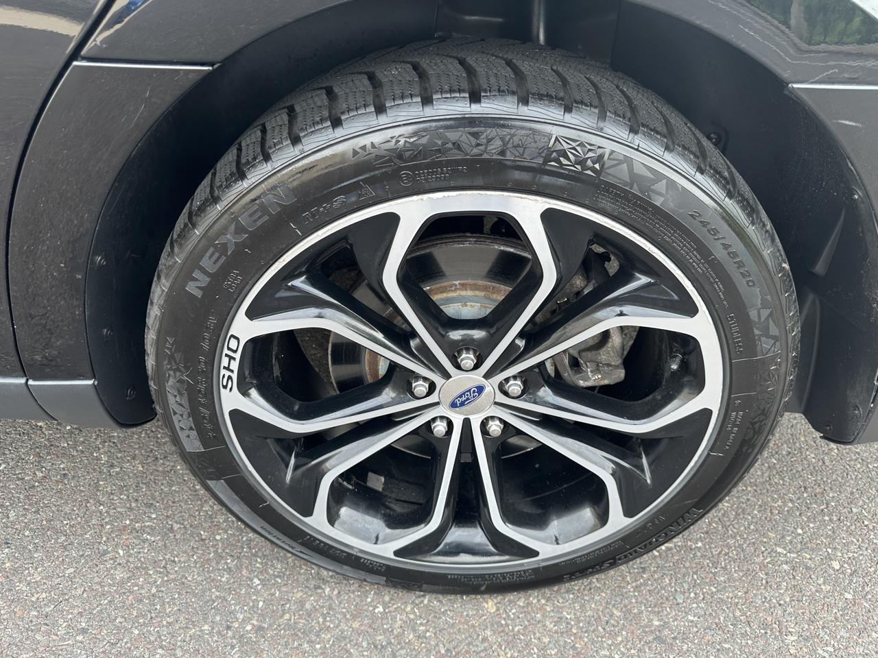 Ford Taurus SHO AWD 2018