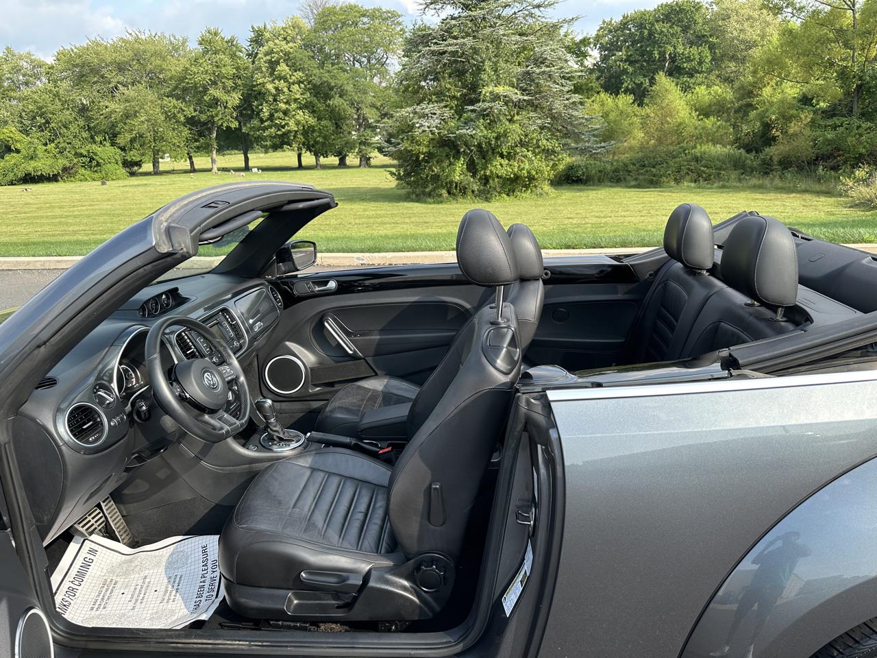 Volkswagen Beetle Convertible 2dr DSG 2.0T PZEV 2013