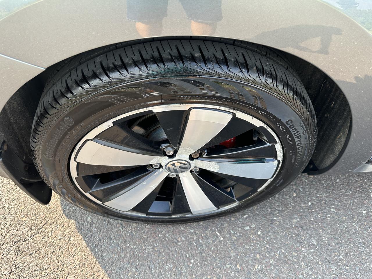 Volkswagen Beetle Convertible 2dr DSG 2.0T PZEV 2013