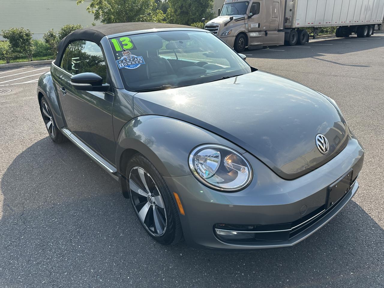 Volkswagen Beetle Convertible 2dr DSG 2.0T PZEV 2013