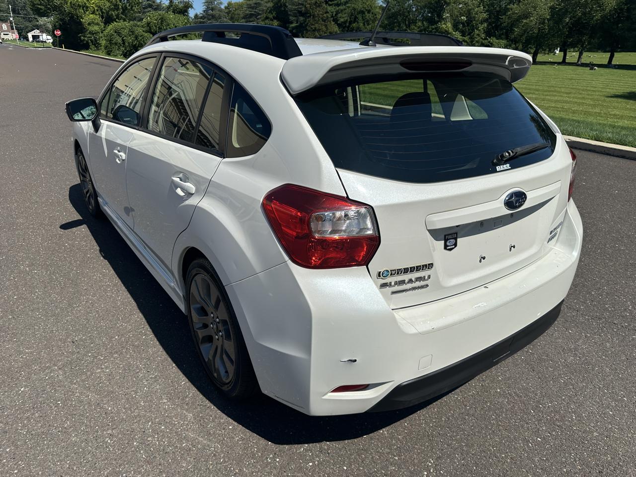 Subaru Impreza Wagon 5dr CVT 2.0i Sport Premium 2015