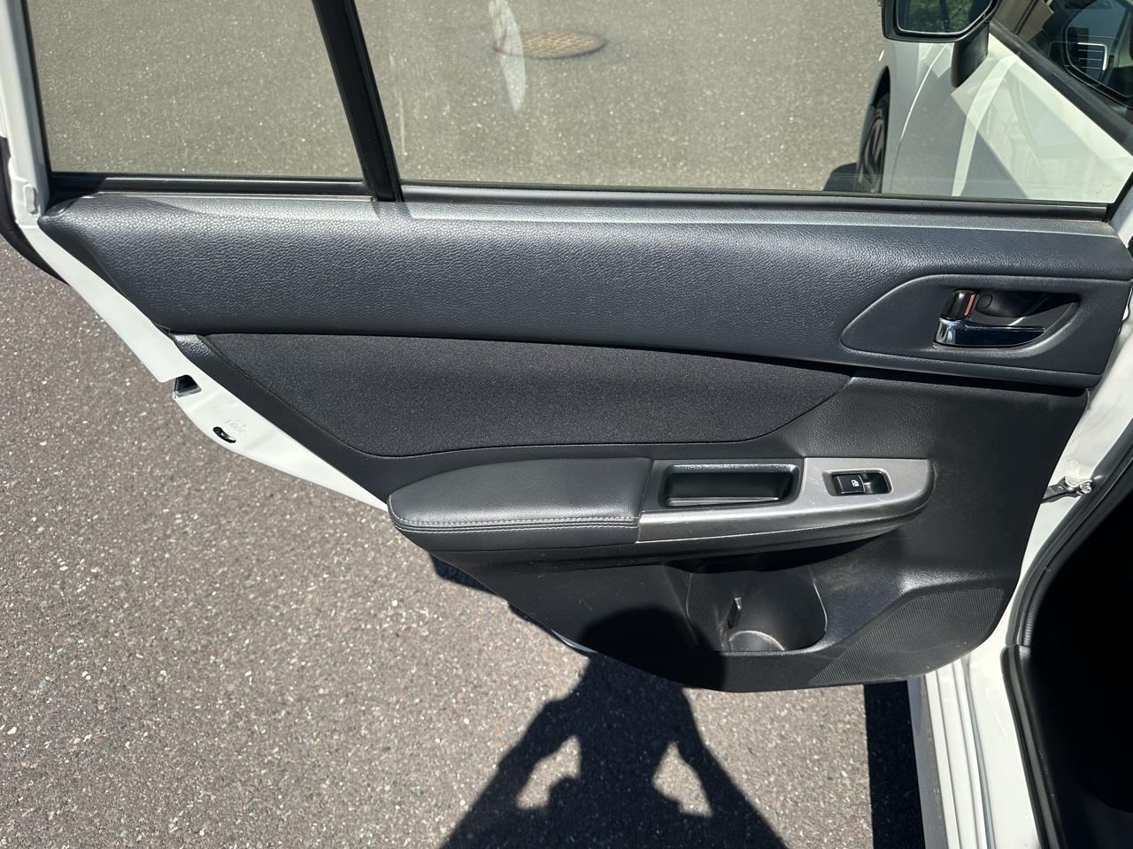 Subaru Impreza Wagon 5dr CVT 2.0i Sport Premium 2015