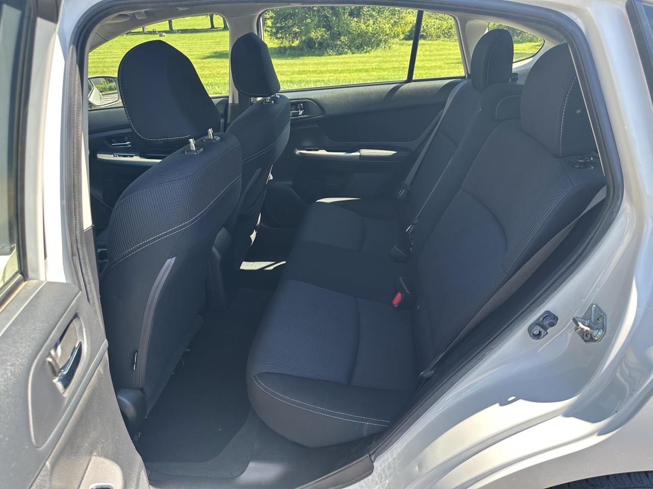 Subaru Impreza Wagon 5dr CVT 2.0i Sport Premium 2015