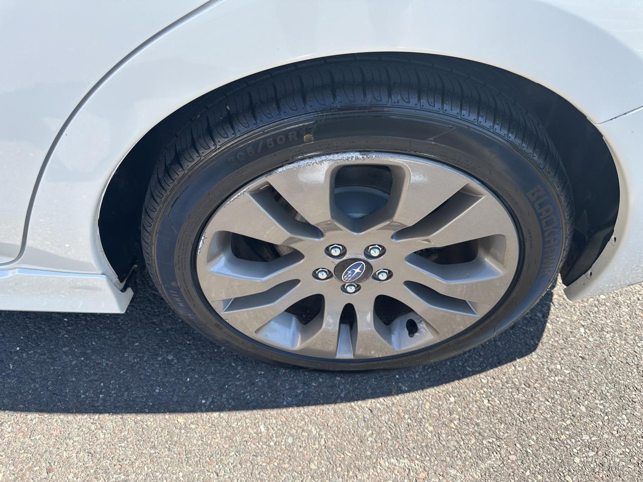 Subaru Impreza Wagon 5dr CVT 2.0i Sport Premium 2015