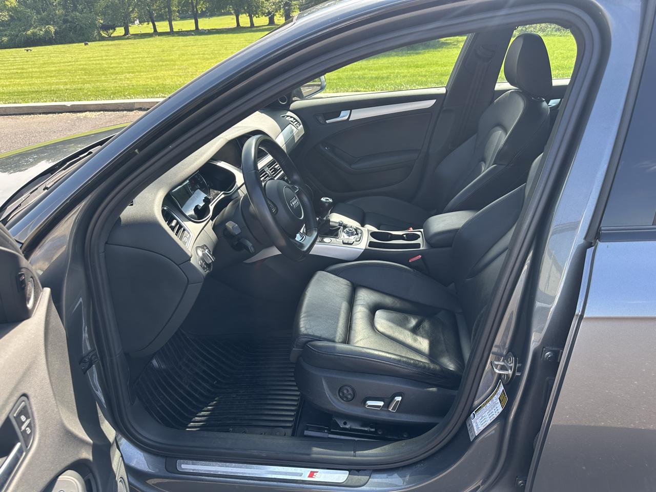 Audi A4 4dr Sdn Man quattro 2.0T Premium Plus 2015