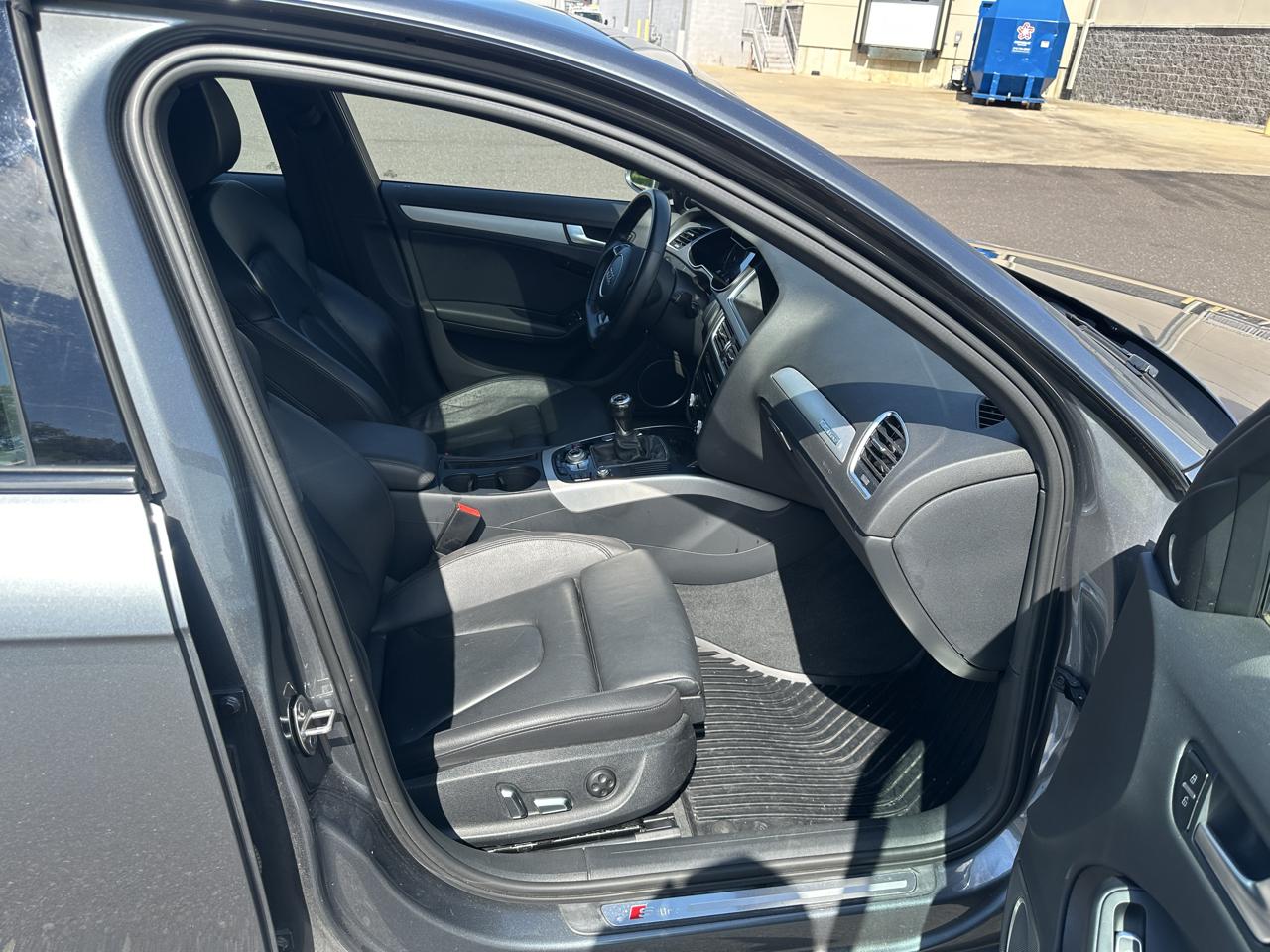 Audi A4 4dr Sdn Man quattro 2.0T Premium Plus 2015
