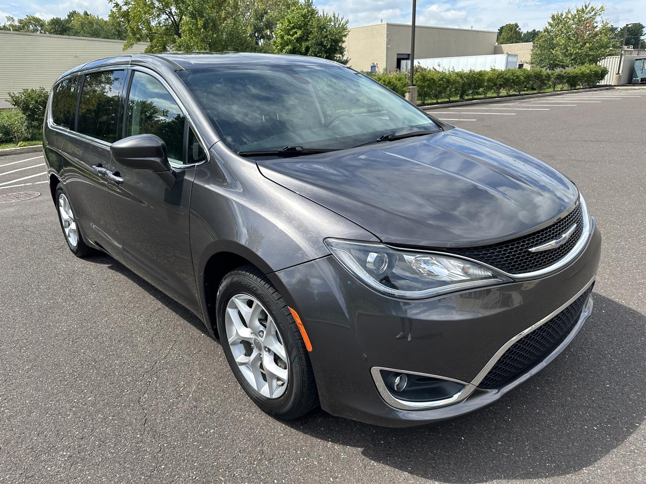 Chrysler Pacifica Touring Plus 2018
