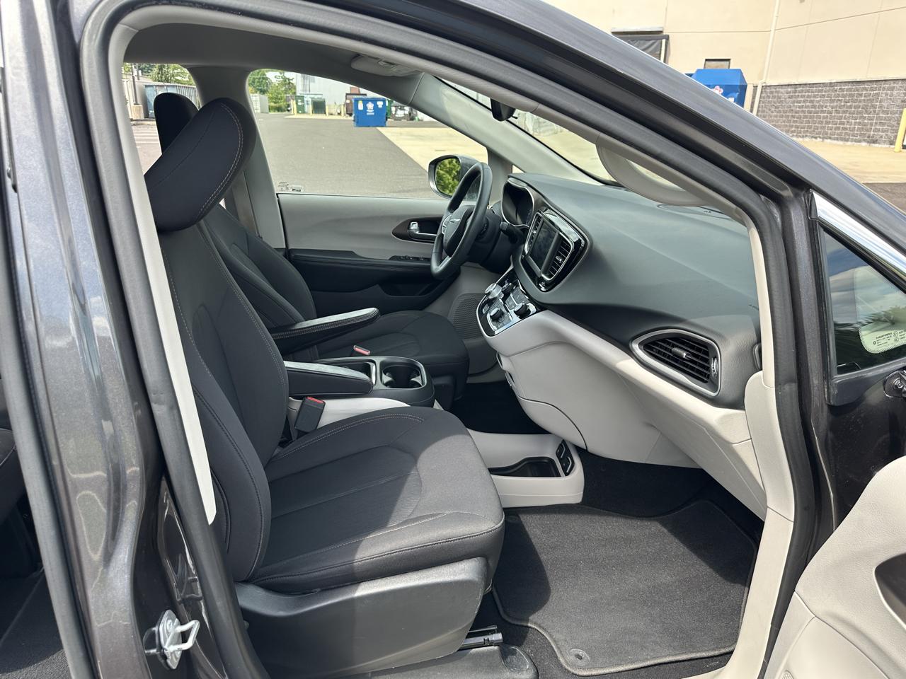 Chrysler Pacifica Touring Plus 2018