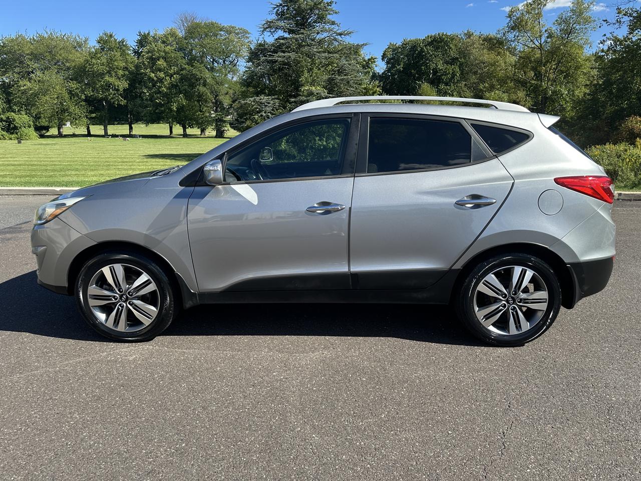 Hyundai Tucson AWD 4dr Limited PZEV 2015