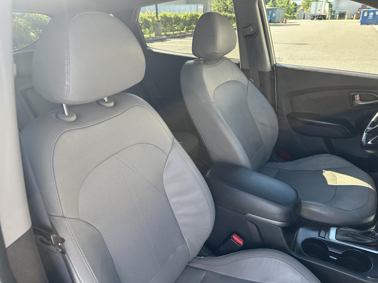 Hyundai Tucson AWD 4dr Limited PZEV 2015