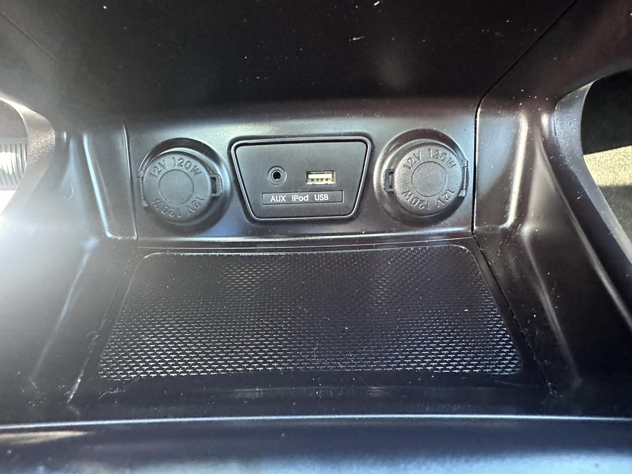 Hyundai Tucson AWD 4dr Limited PZEV 2015