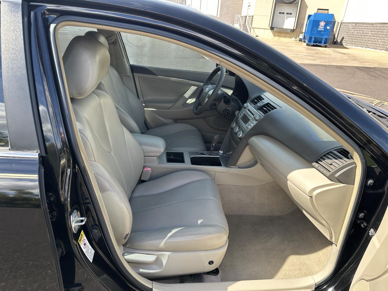 Toyota Camry LE 2008