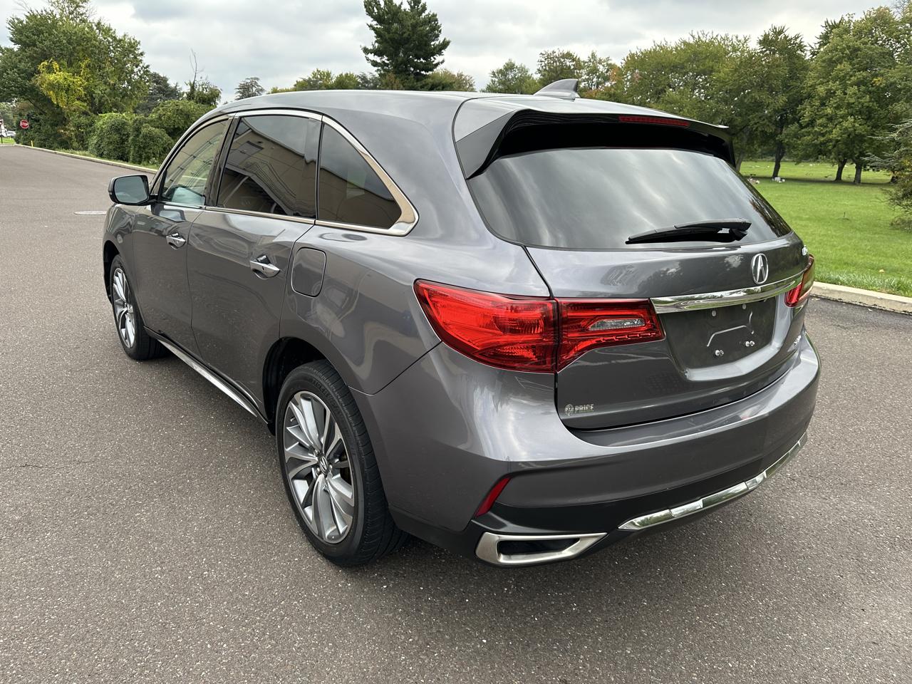 Acura MDX SH-AWD w/Technology Pkg 2017