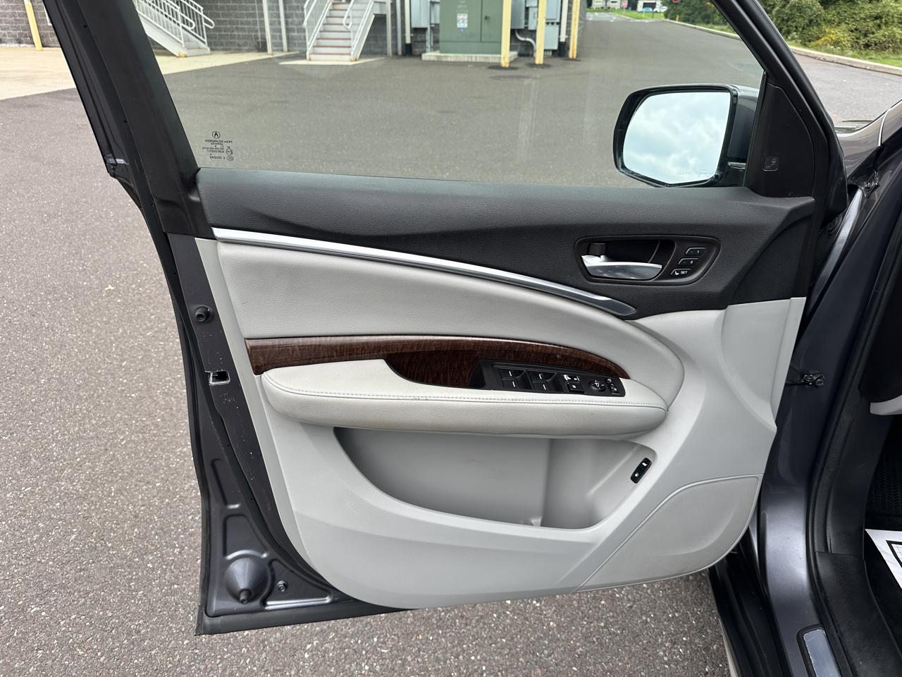 Acura MDX SH-AWD w/Technology Pkg 2017