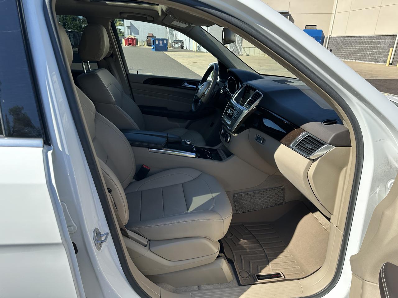 Mercedes-Benz M-Class 4MATIC 4dr ML 350 2015