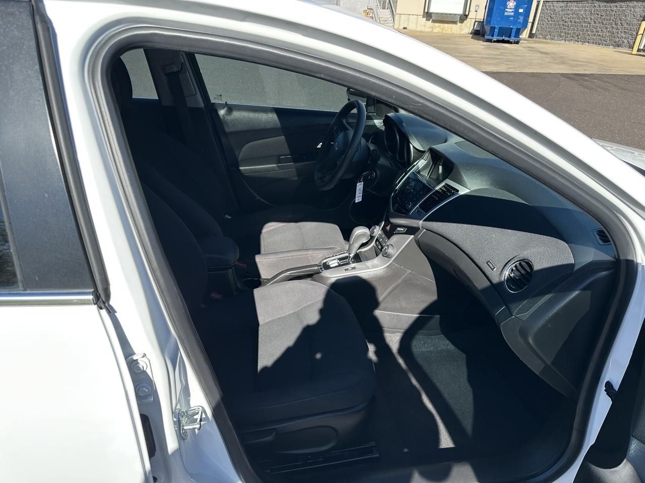 Chevrolet Cruze 4dr Sdn Auto 1LT 2015