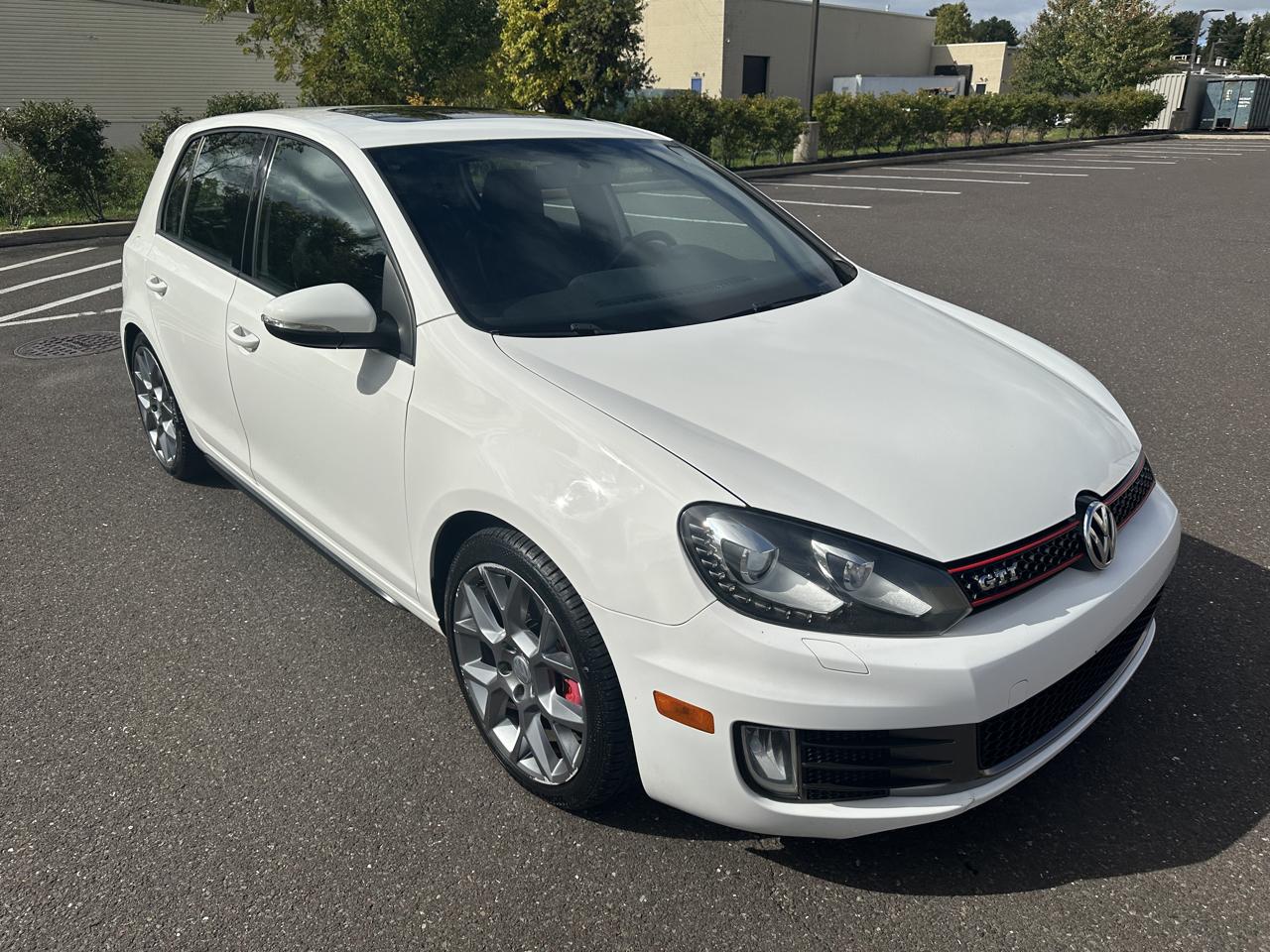 Volkswagen GTI 4dr HB DSG PZEV *Ltd Avail* 2013
