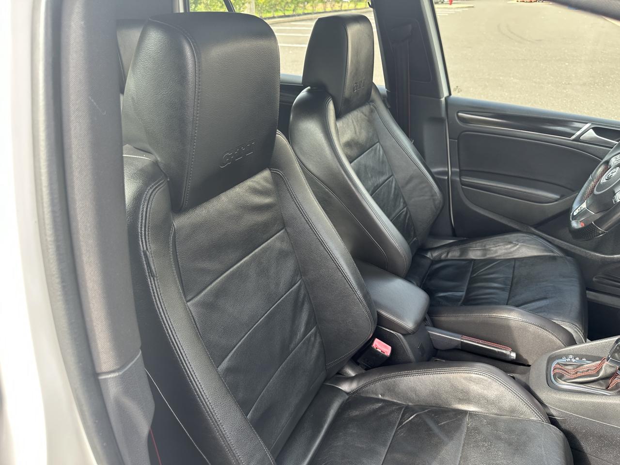 Volkswagen GTI 4dr HB DSG PZEV *Ltd Avail* 2013