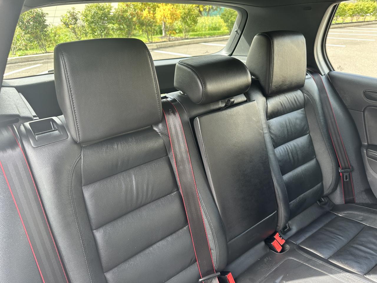 Volkswagen GTI 4dr HB DSG PZEV *Ltd Avail* 2013