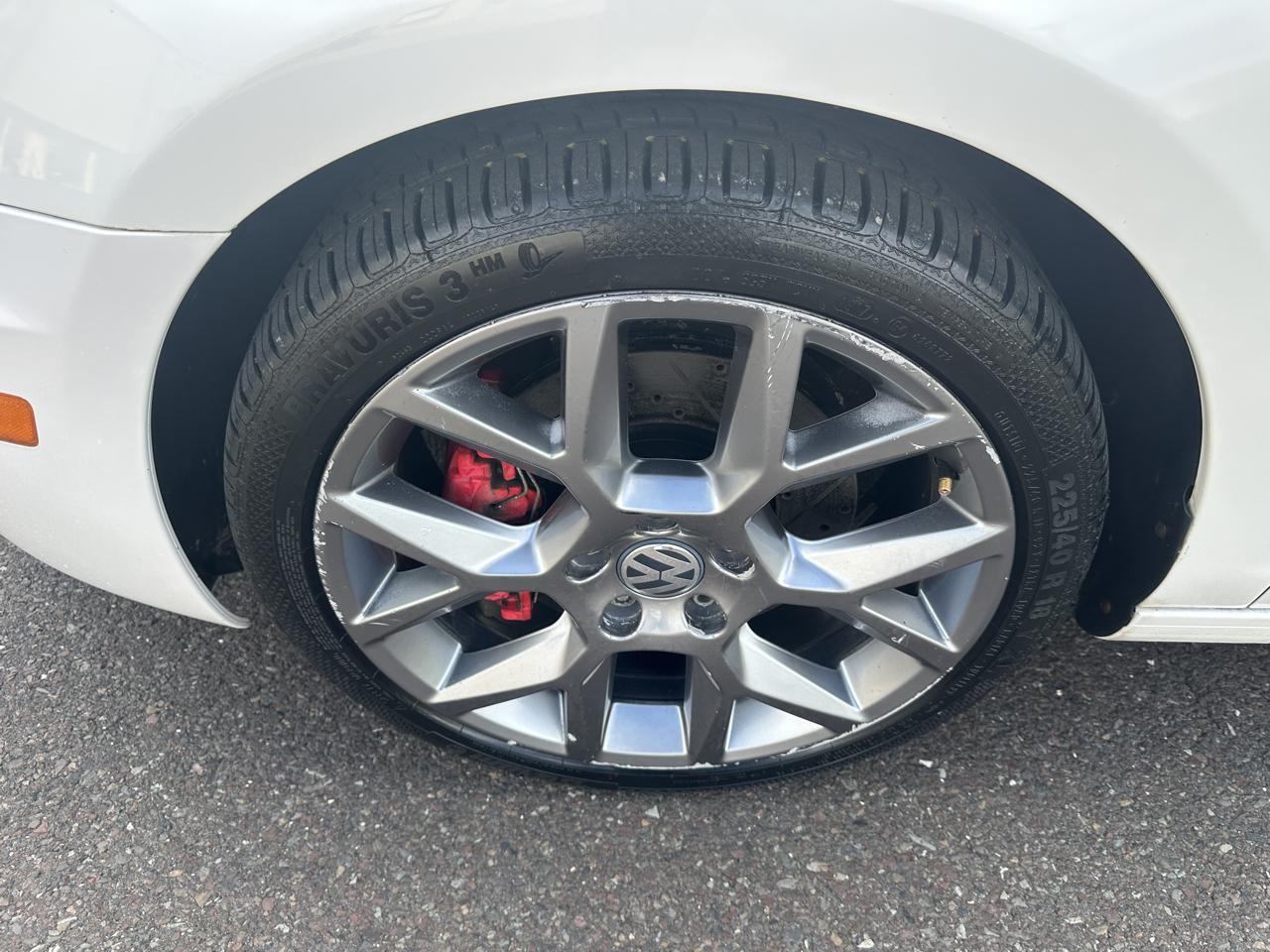 Volkswagen GTI 4dr HB DSG PZEV *Ltd Avail* 2013