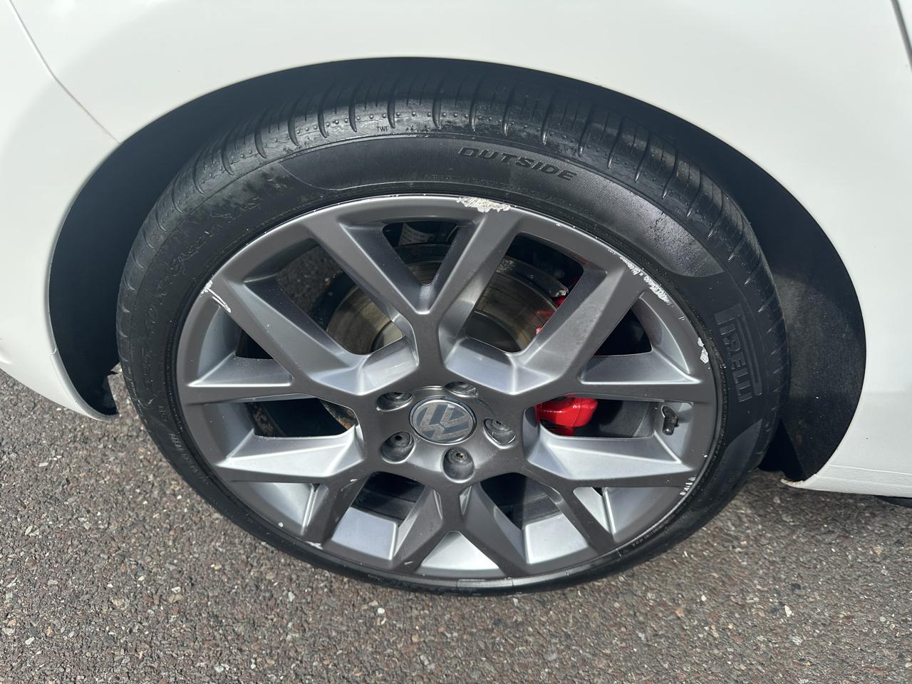 Volkswagen GTI 4dr HB DSG PZEV *Ltd Avail* 2013