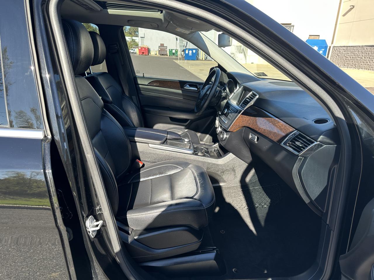 Mercedes-Benz M-Class 4MATIC 4dr ML 350 2013