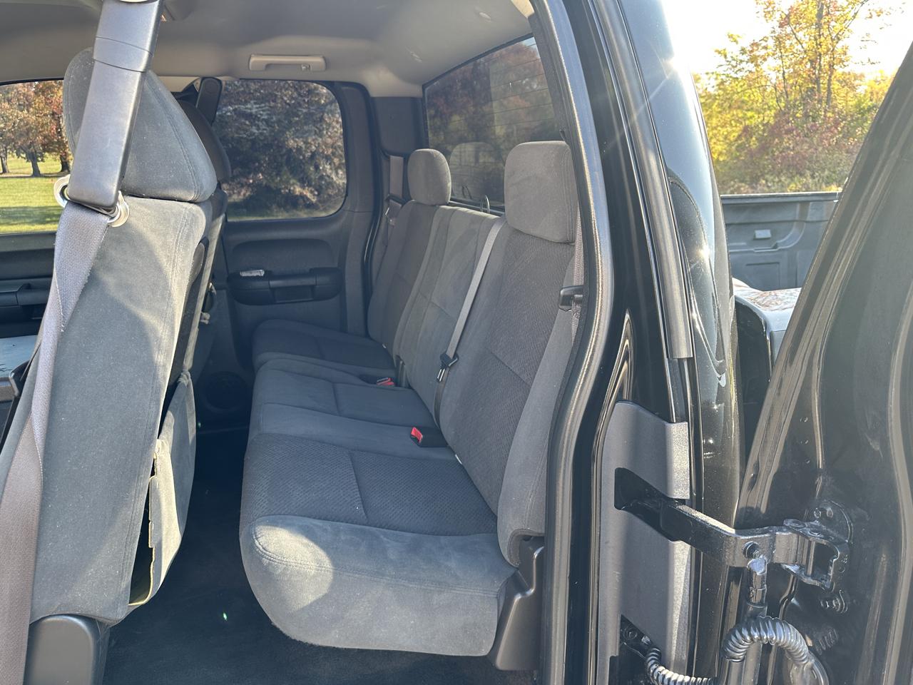 Chevrolet Silverado 1500 2WD Ext Cab 143.5" LT w/1LT 2008