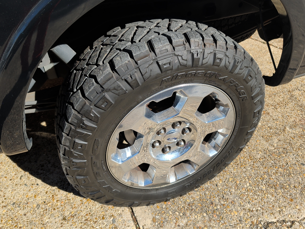 Ford F-150 XL SuperCrew 5.5-ft. Bed 4WD 2012