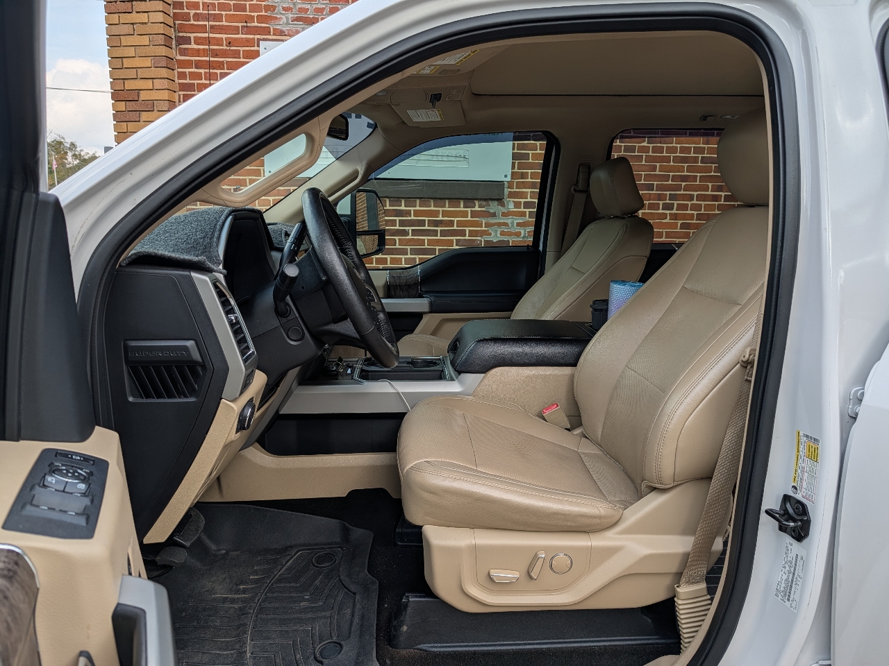 Ford F-350 SD XL Crew Cab Long Bed DRW 4WD 2018