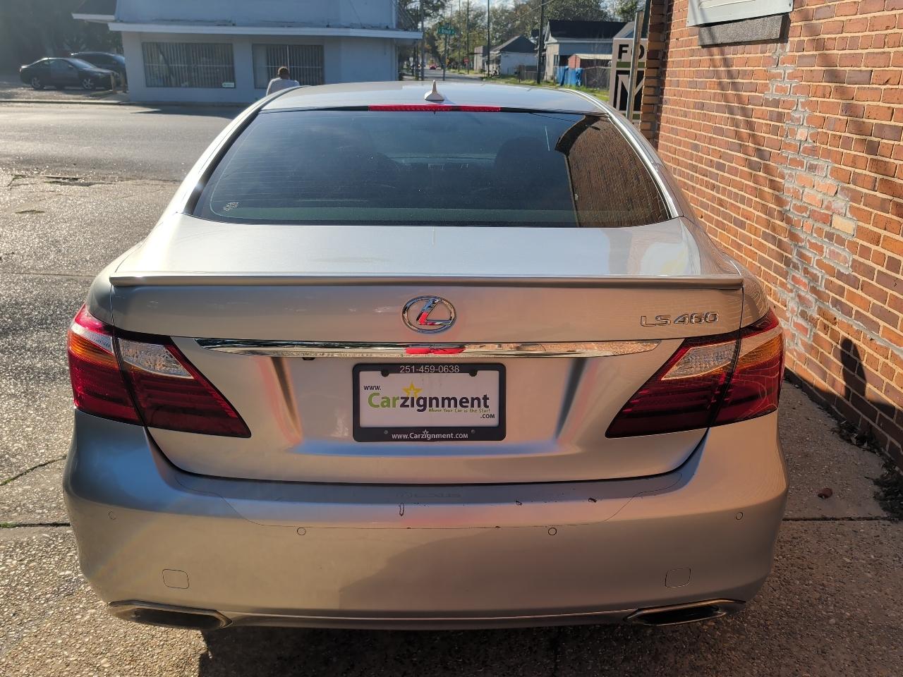 Lexus LS 460 4dr Sdn RWD 2011