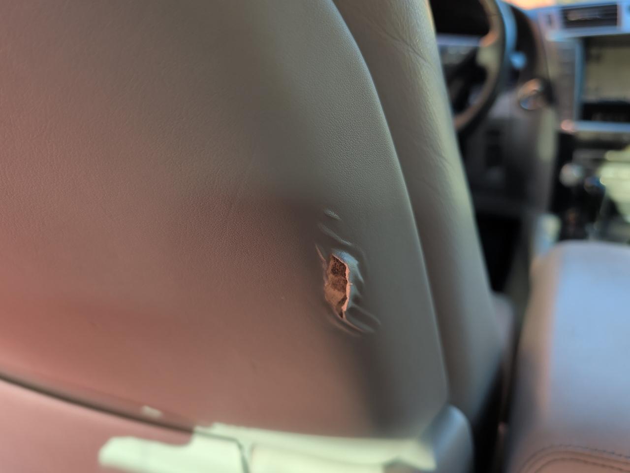 Lexus LS 460 4dr Sdn RWD 2011