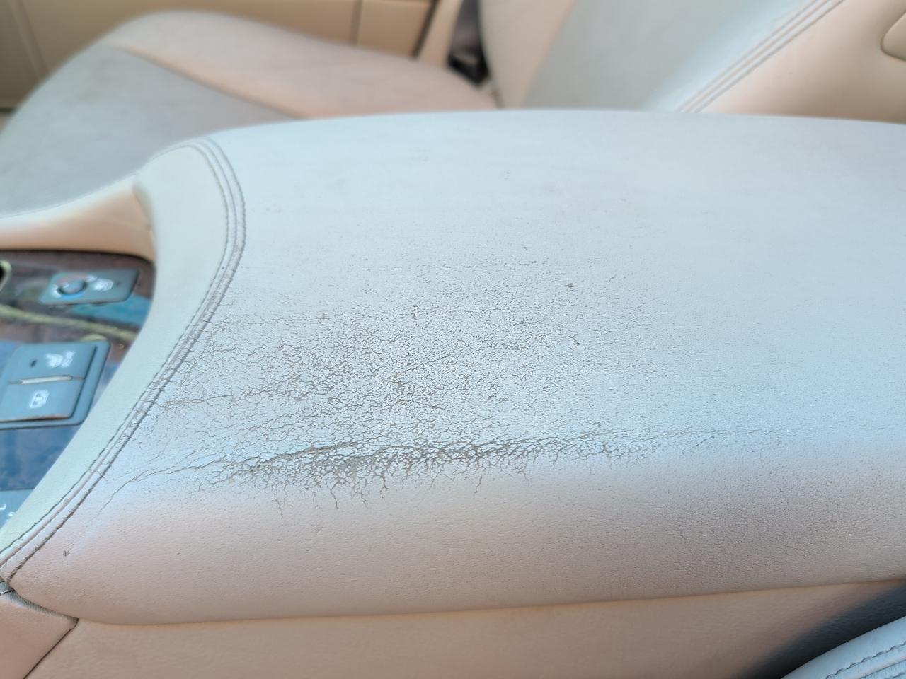 Lexus LS 460 4dr Sdn RWD 2011