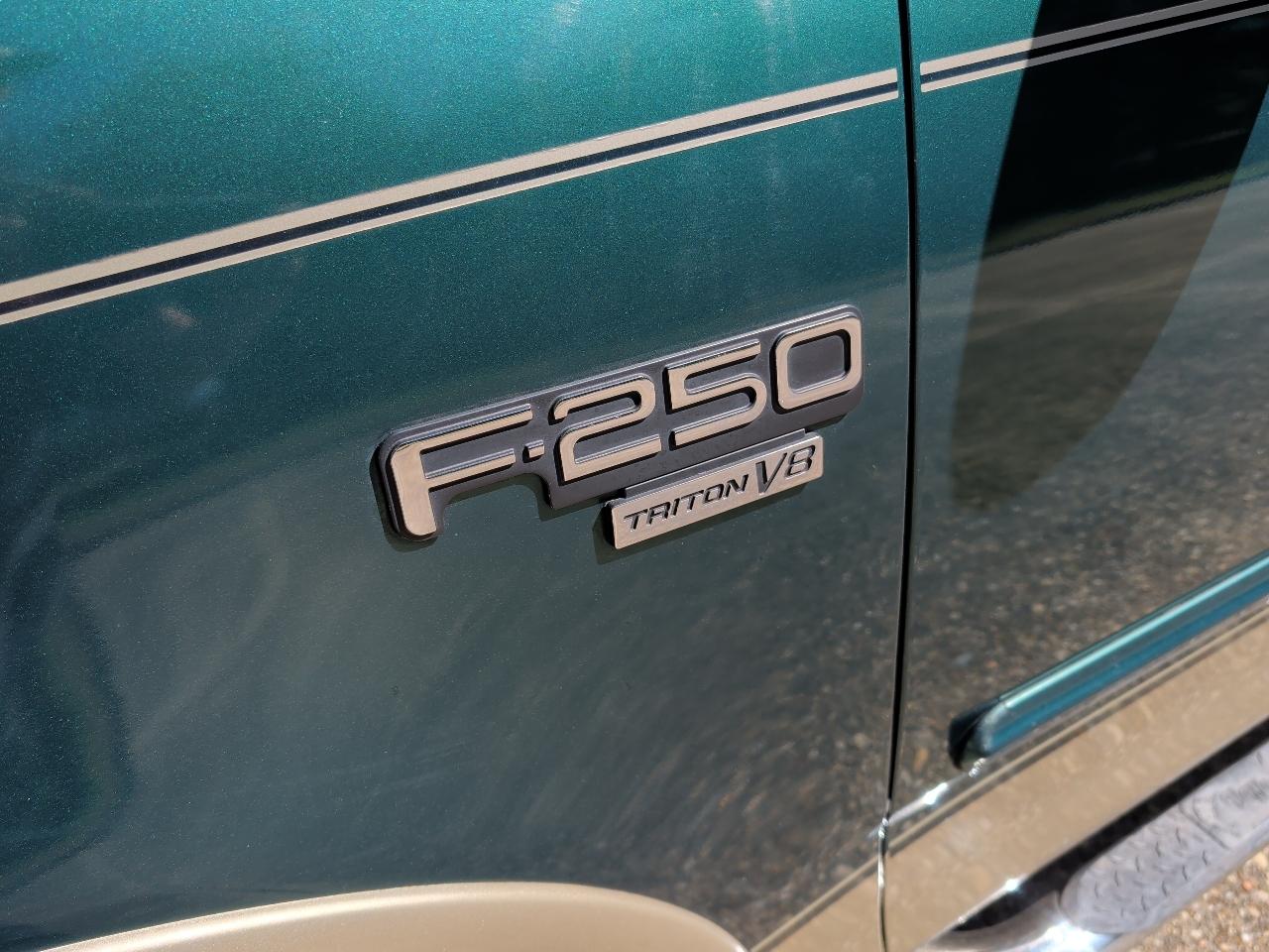 Ford F-250 Supercab 139" 1999