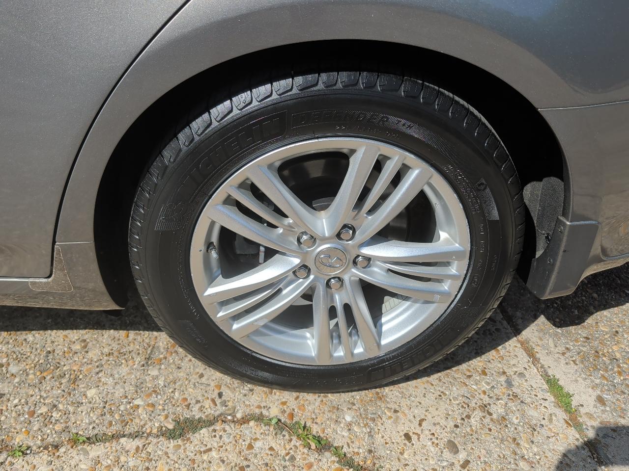 Infiniti G37 Sedan 4dr Journey RWD 2012