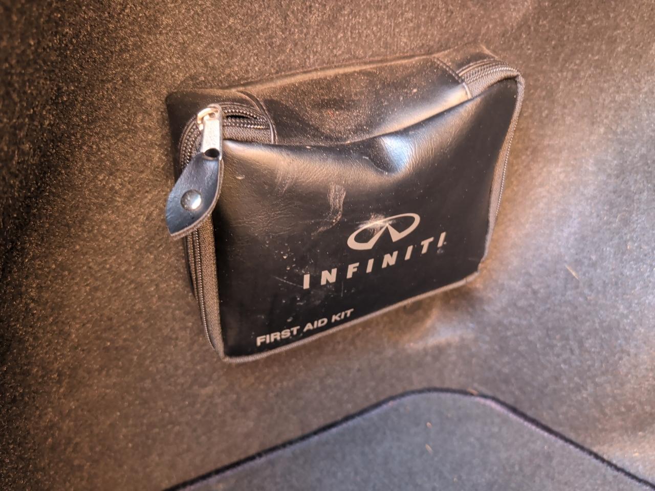 Infiniti G37 Sedan 4dr Journey RWD 2012