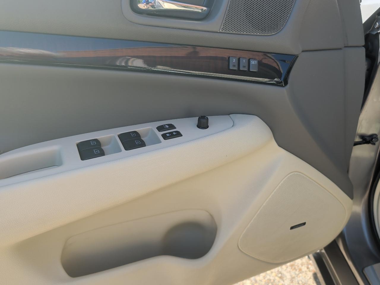 Infiniti G37 Sedan 4dr Journey RWD 2012