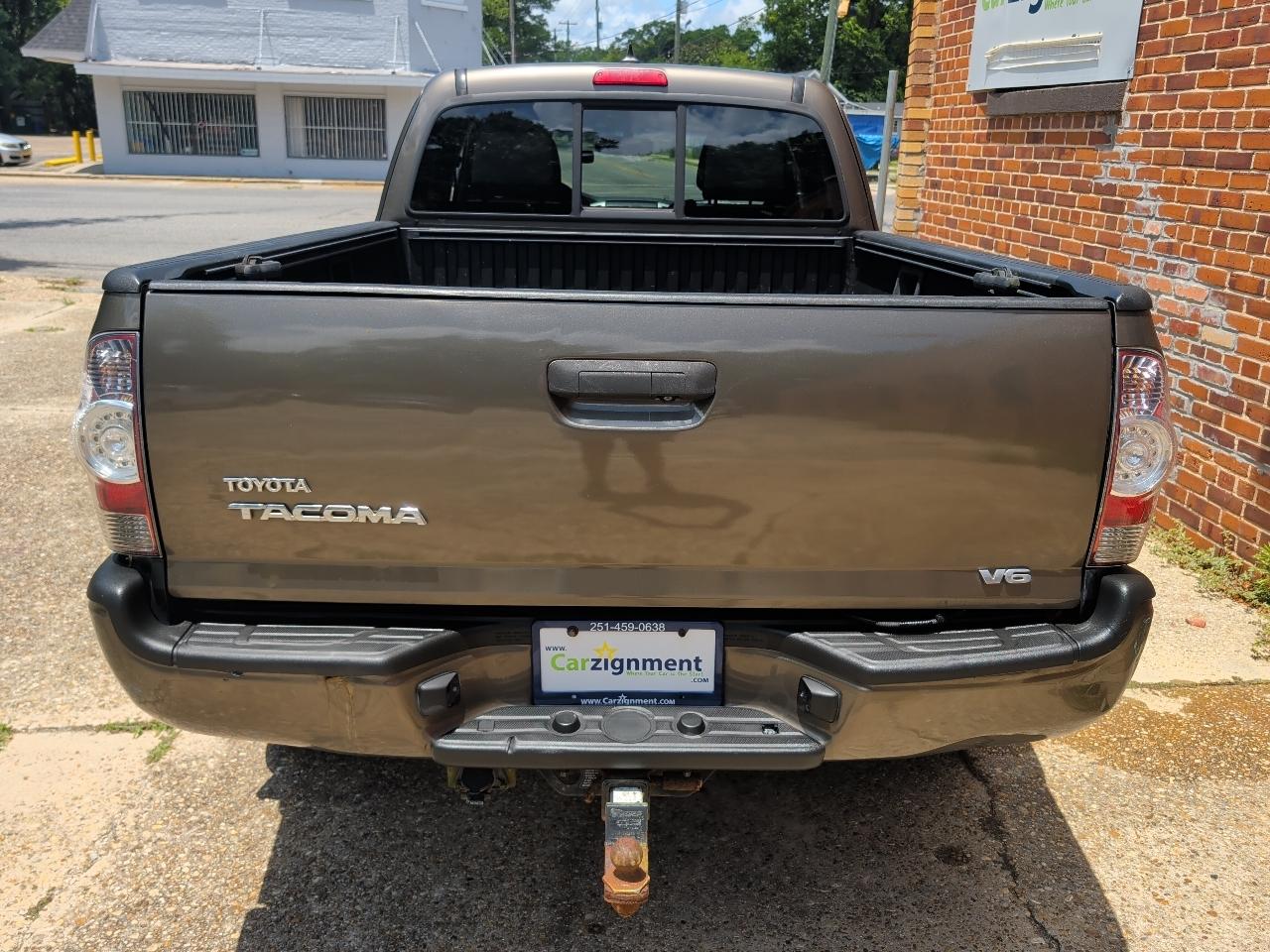 Toyota Tacoma 4WD Access Cab V6 MT (Natl) 2012