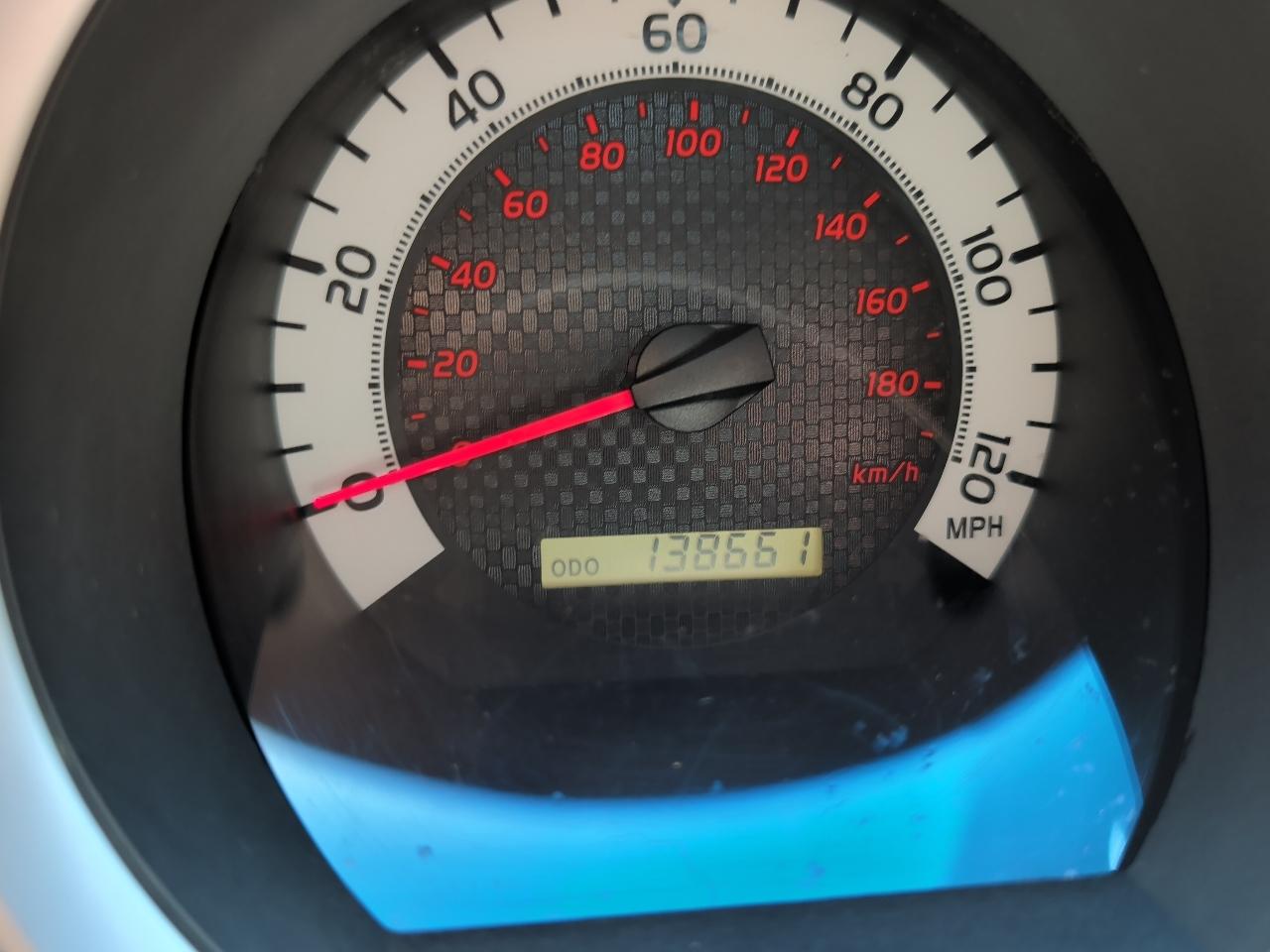 Toyota Tacoma 4WD Access Cab V6 MT (Natl) 2012