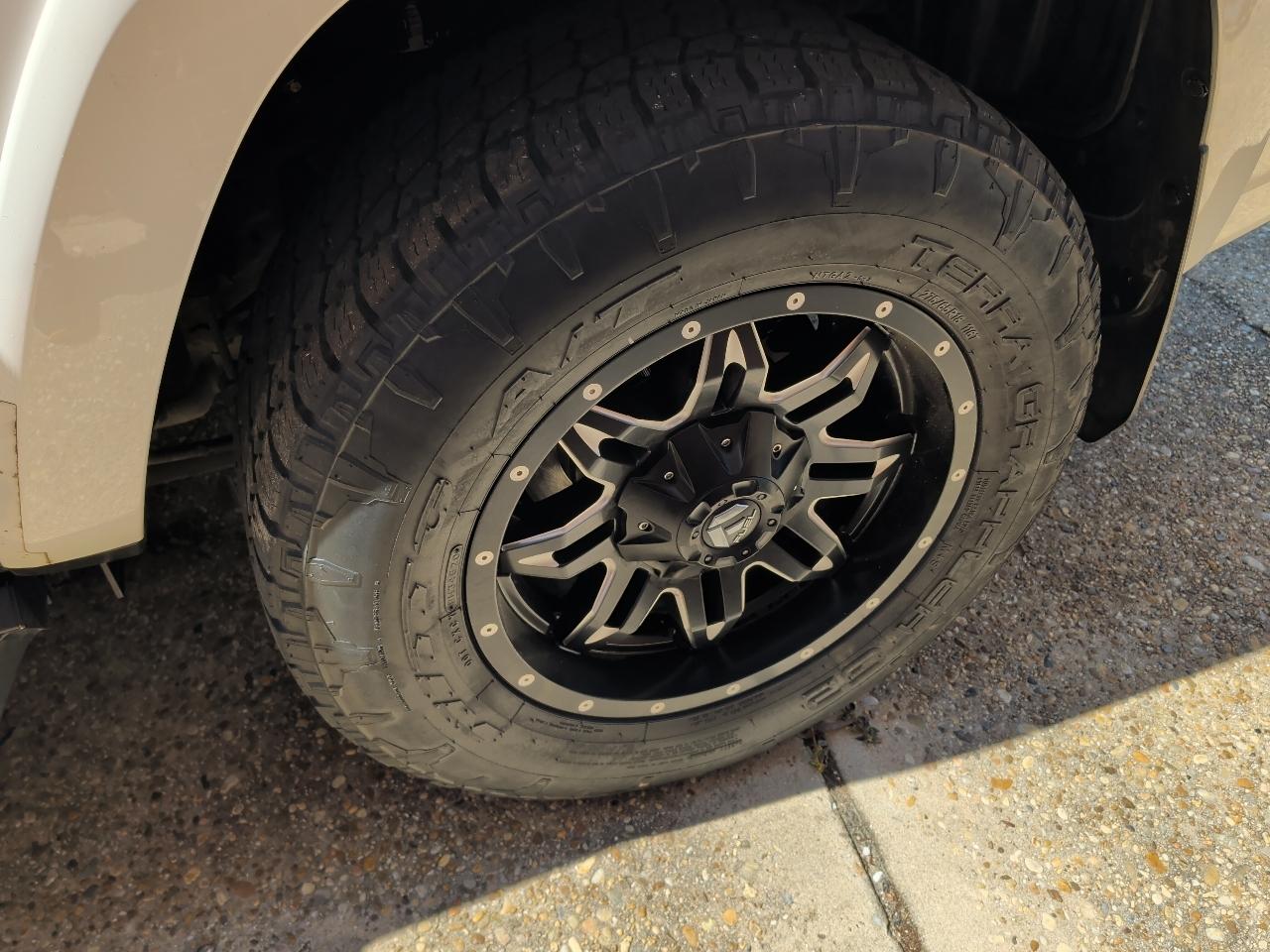 Toyota 4Runner RWD 4dr V6 SR5 (Natl) 2015