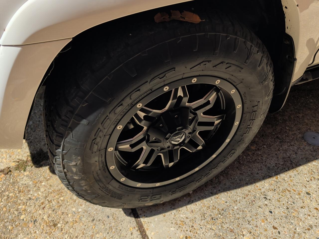 Toyota 4Runner RWD 4dr V6 SR5 (Natl) 2015