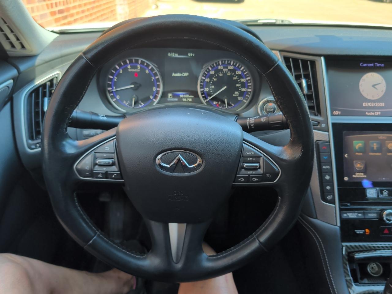 Infiniti Q50 4dr Sdn RWD 2015