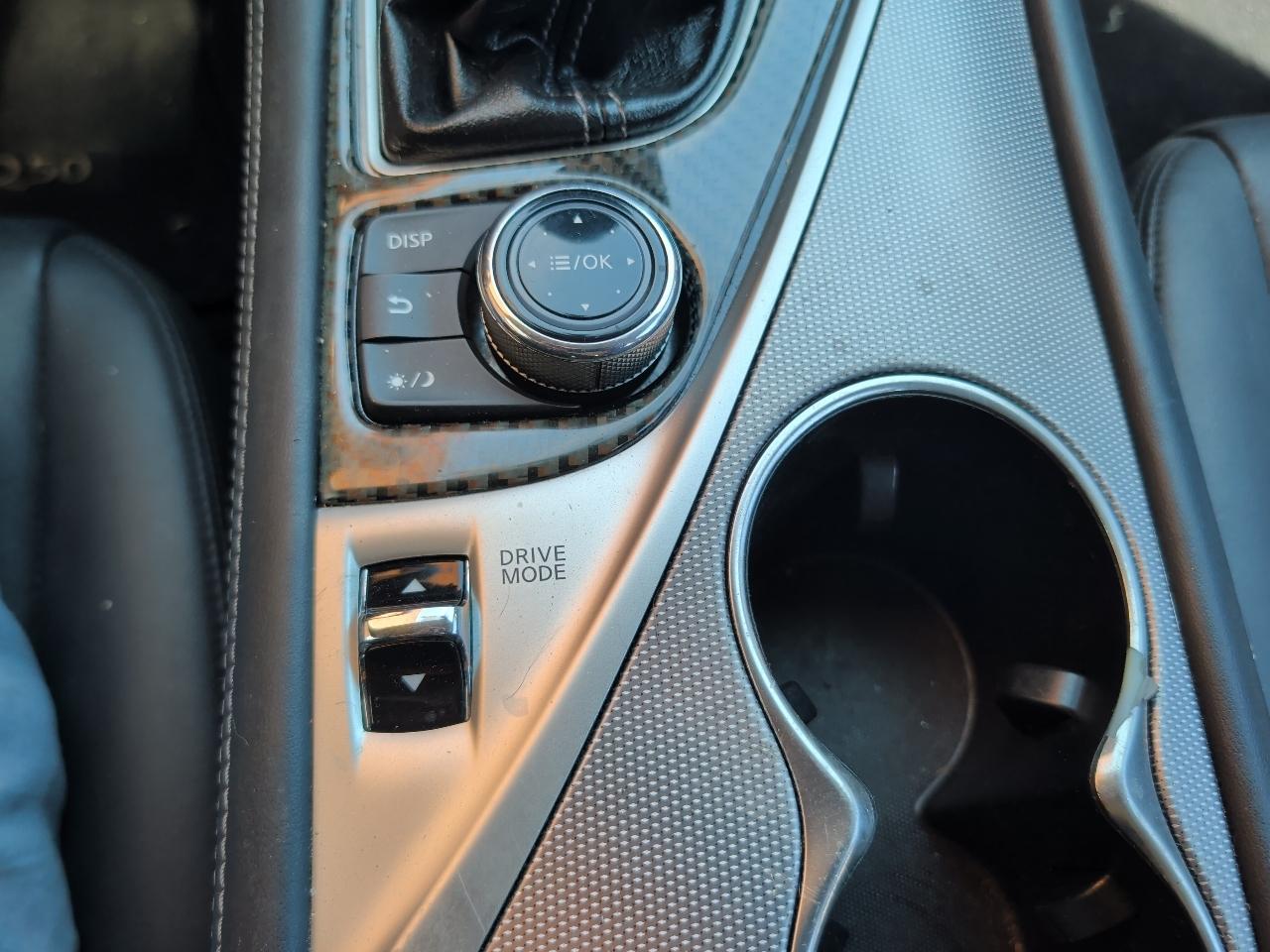 Infiniti Q50 4dr Sdn RWD 2015