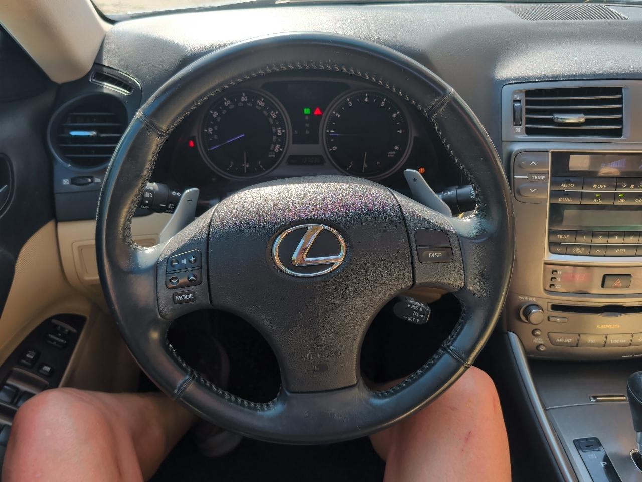 Lexus IS 250 4dr Sport Sdn Auto RWD 2008