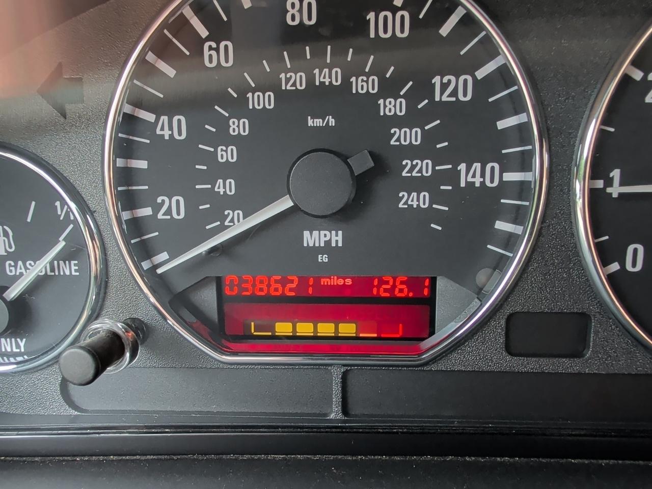 BMW Z3 Z3 2dr Roadster 2.5L 2000