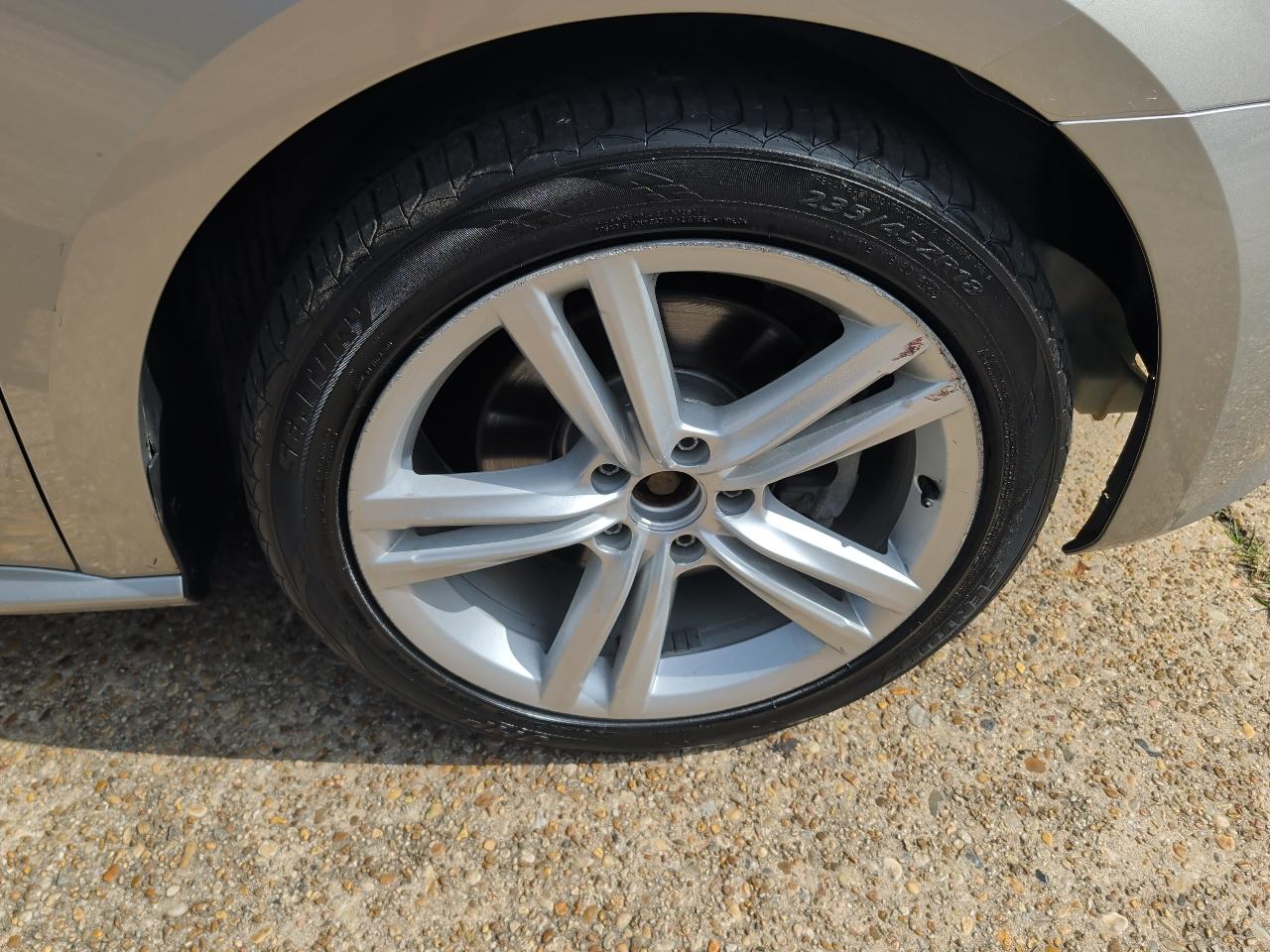 Volkswagen Passat 4dr Sdn 2.0L DSG TDI SEL Premium 2012