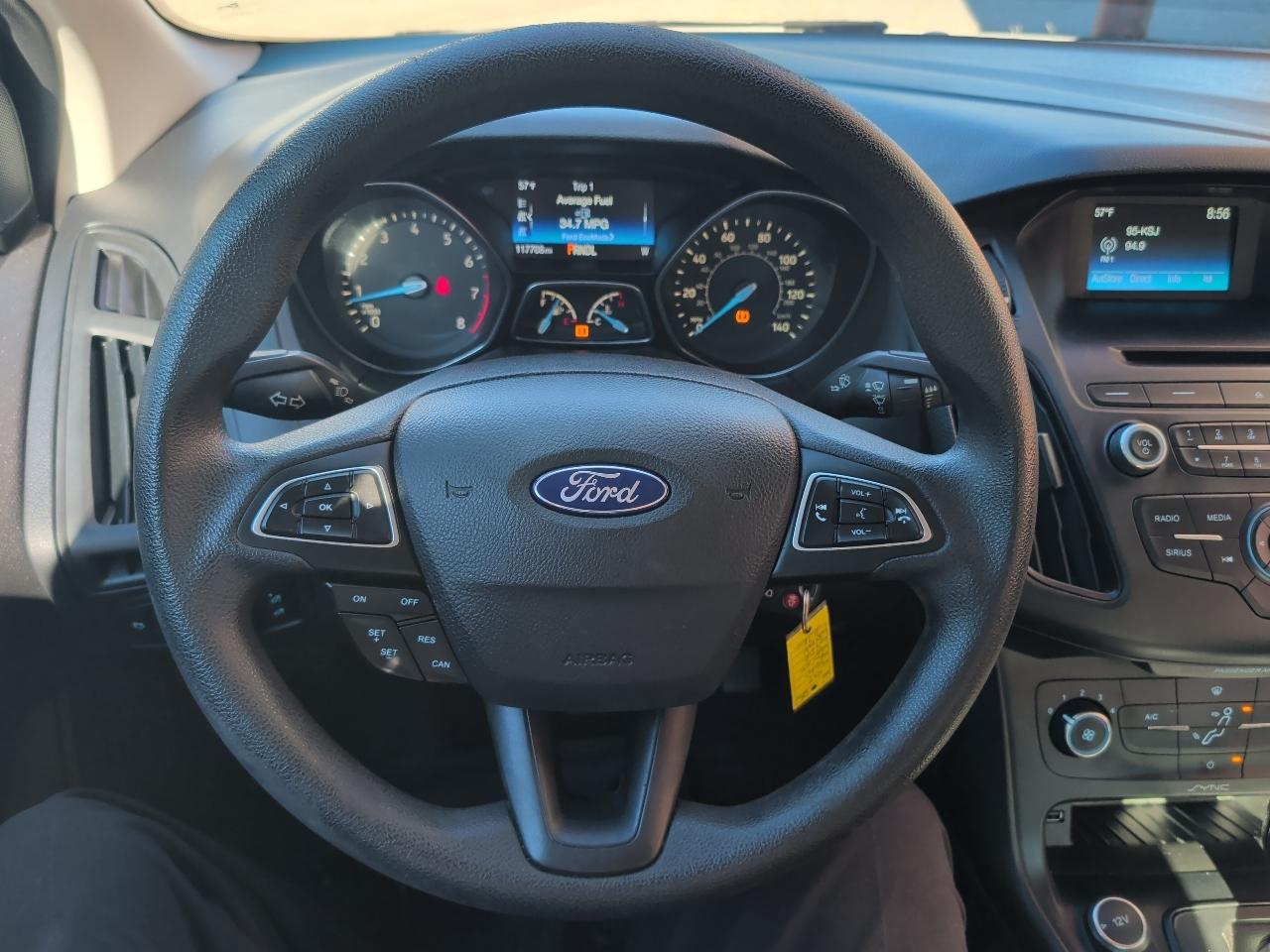 Ford Focus SE Sedan 2017
