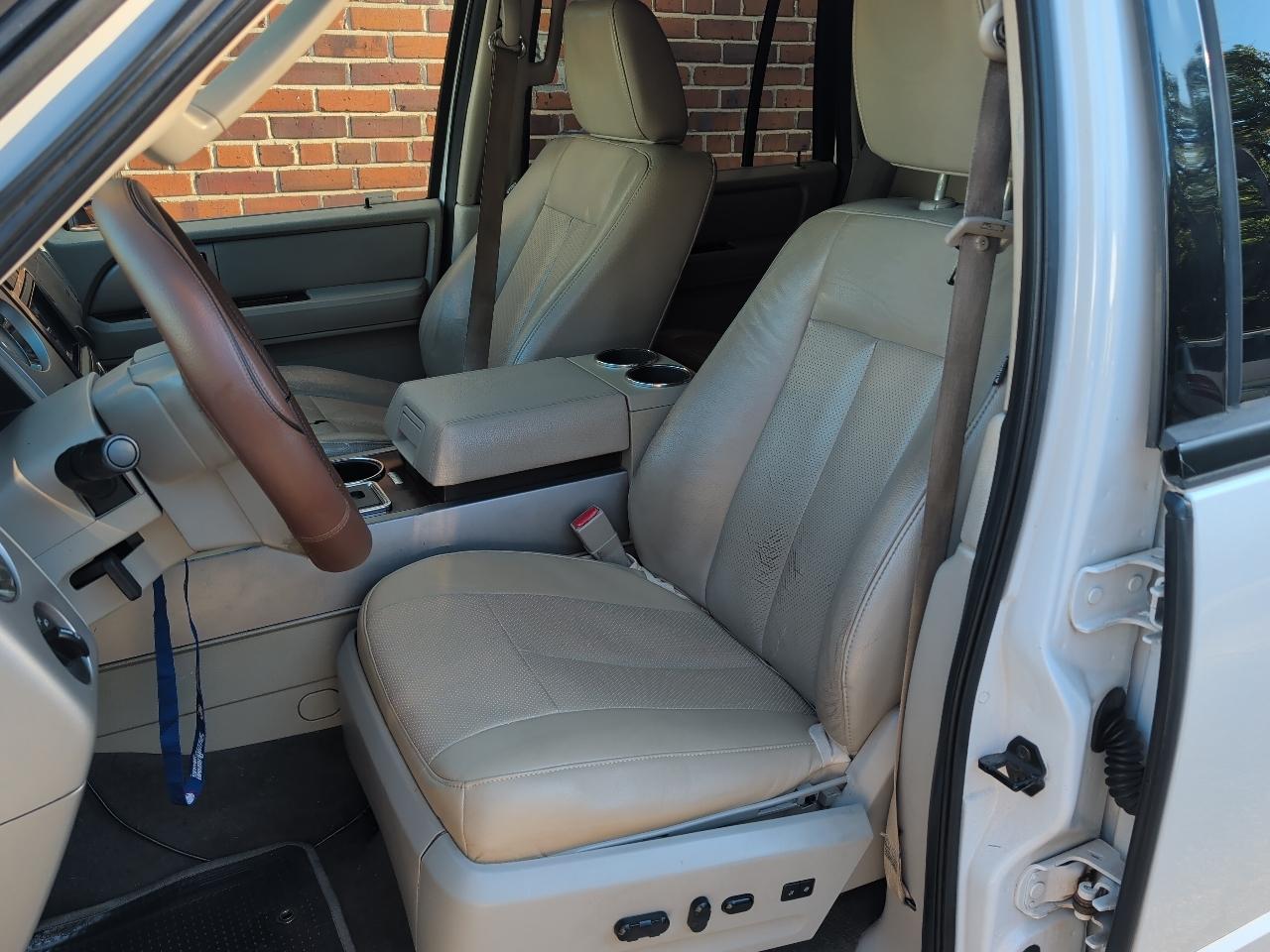 Ford Expedition EL 2WD 4dr Limited 2009