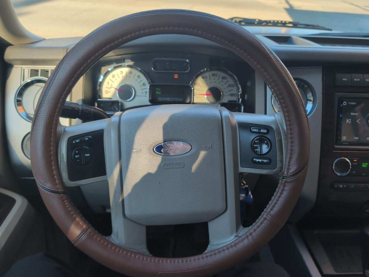 Ford Expedition EL 2WD 4dr Limited 2009