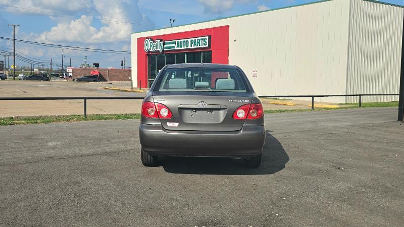 Toyota Corolla  2005